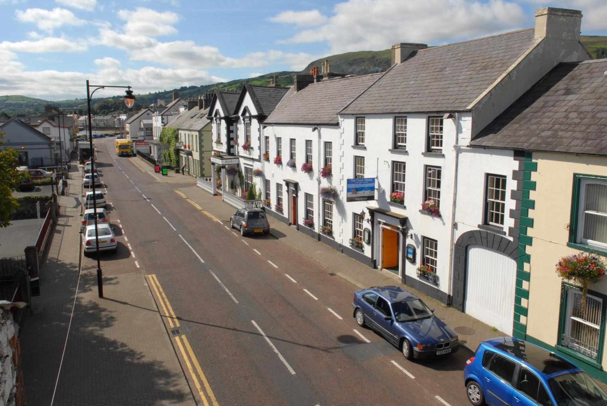 Londonderry Arms Hotel Carnlough Bagian luar foto