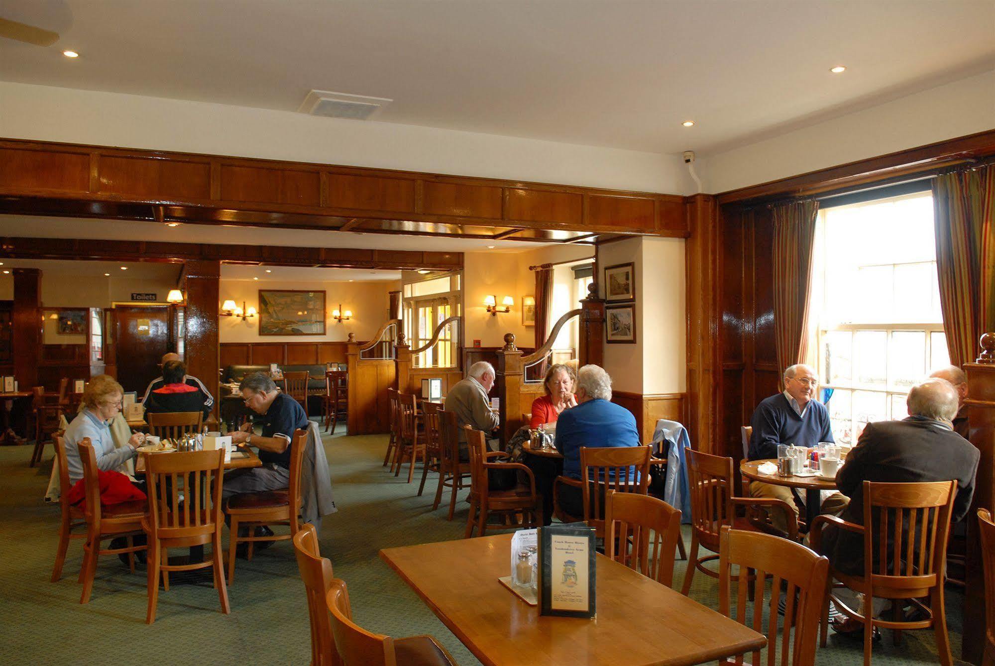 Londonderry Arms Hotel Carnlough Bagian luar foto