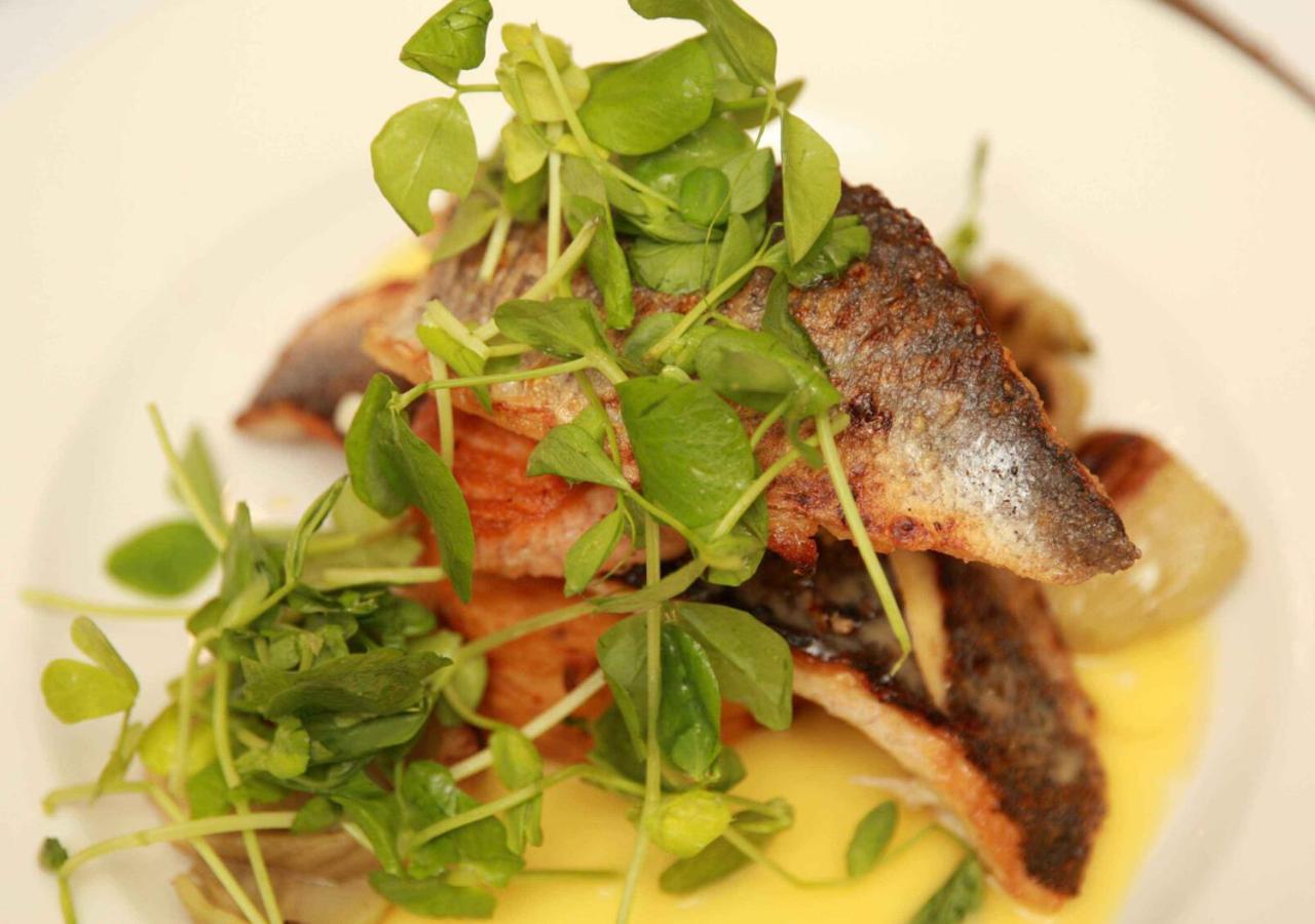 Londonderry Arms Hotel Carnlough Bagian luar foto